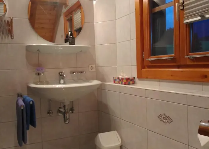 Деревянный коттедж K&k Residenz